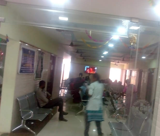 Muthu Ganapathy Ortho & Physiotherapy Center Image 4