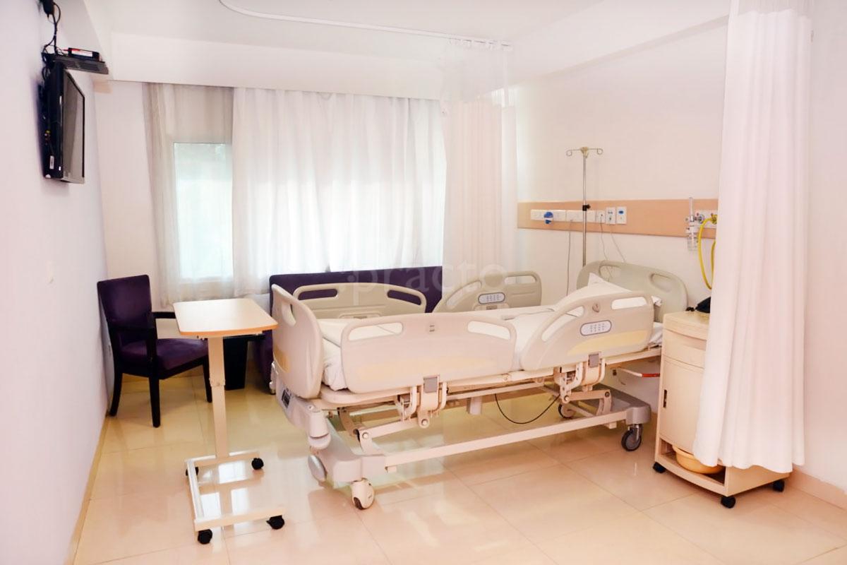 Saket City Hospital Image 1