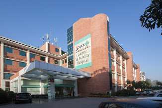 Max Superspeciality Hospital Image 3