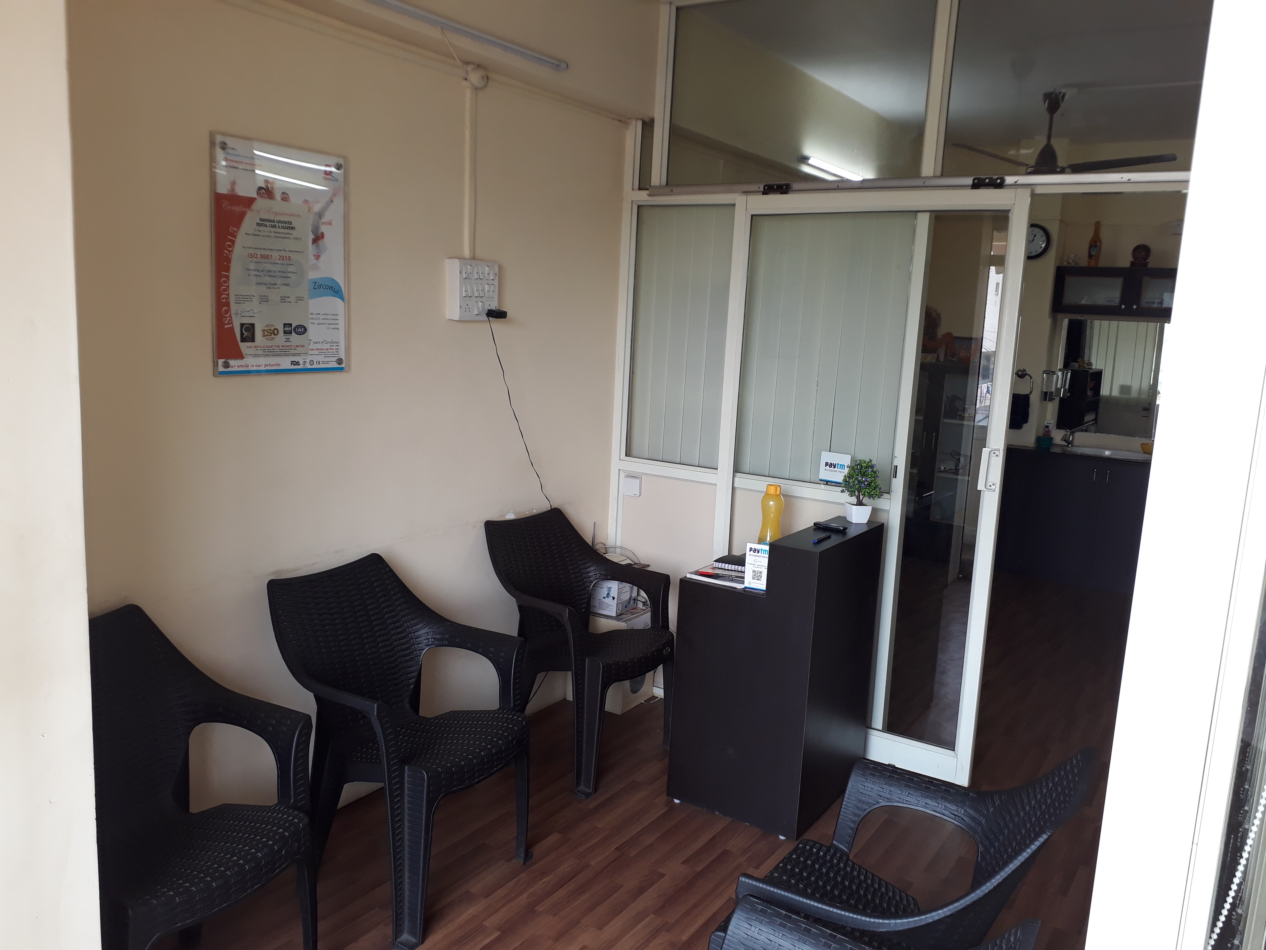 Manohar Advanced Dental Care Laser & Implant Center Image 1