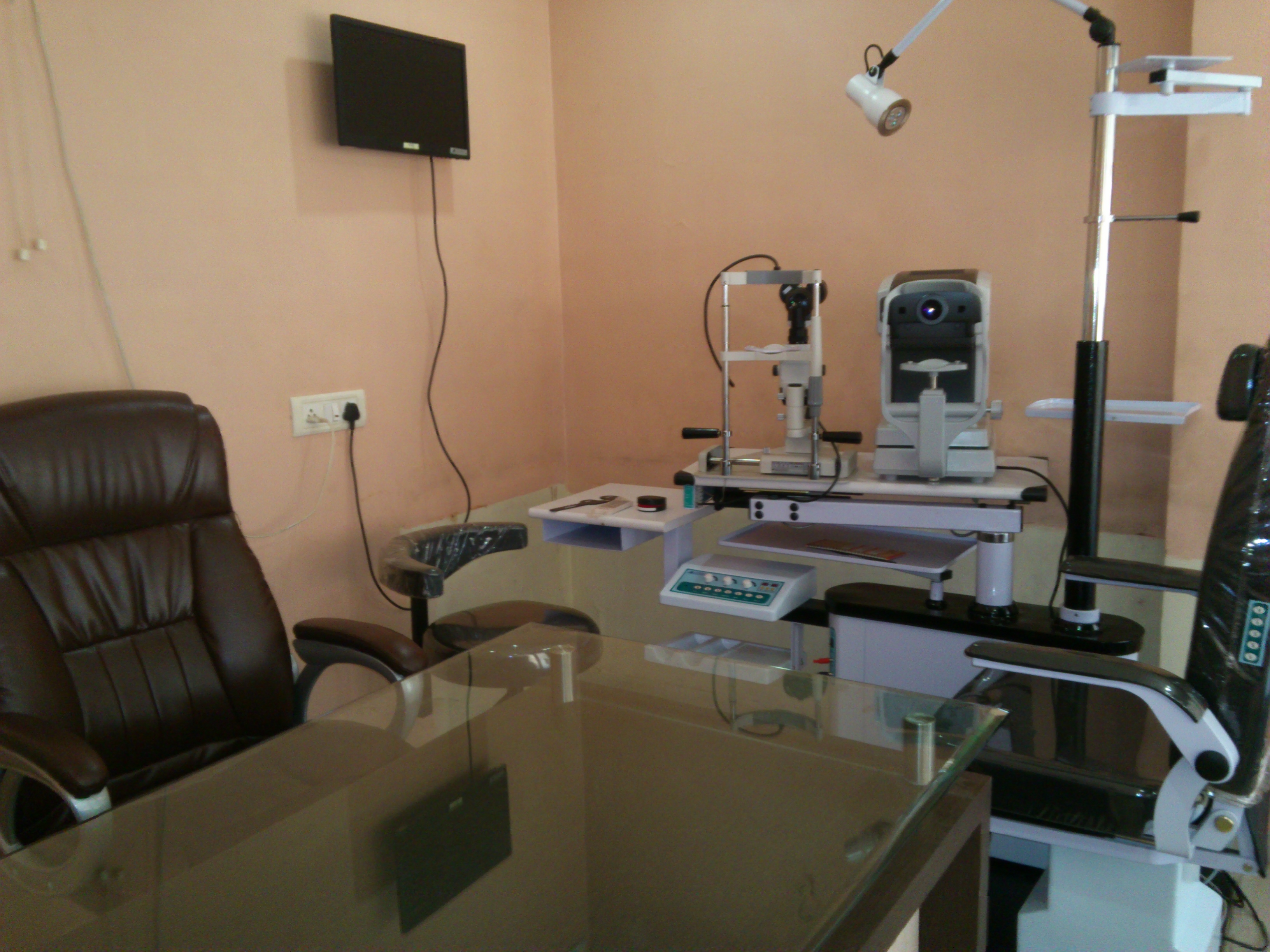 Sharda EYE Hospital Image 7