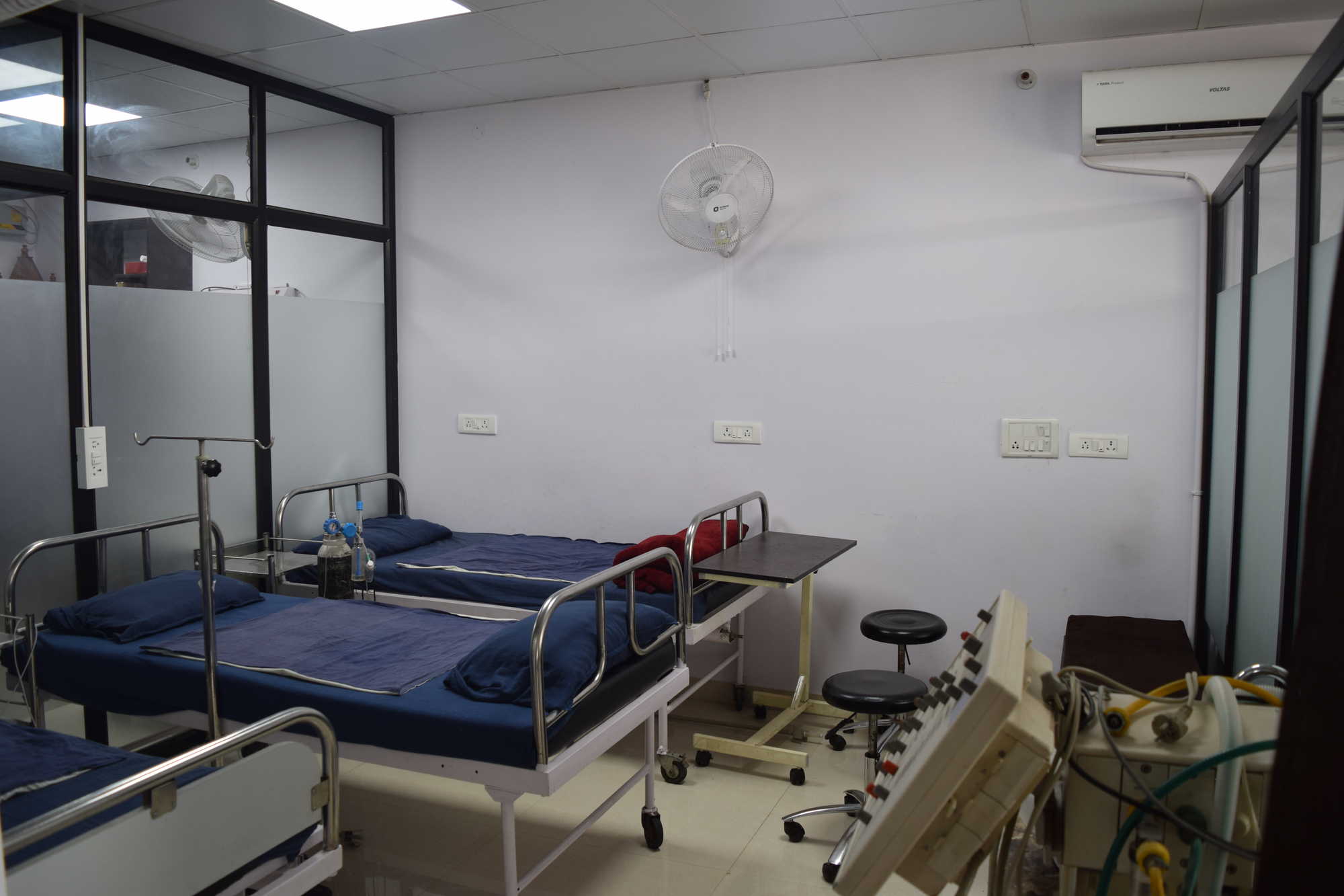 Midhacare Superspeciality Hospital Image 1