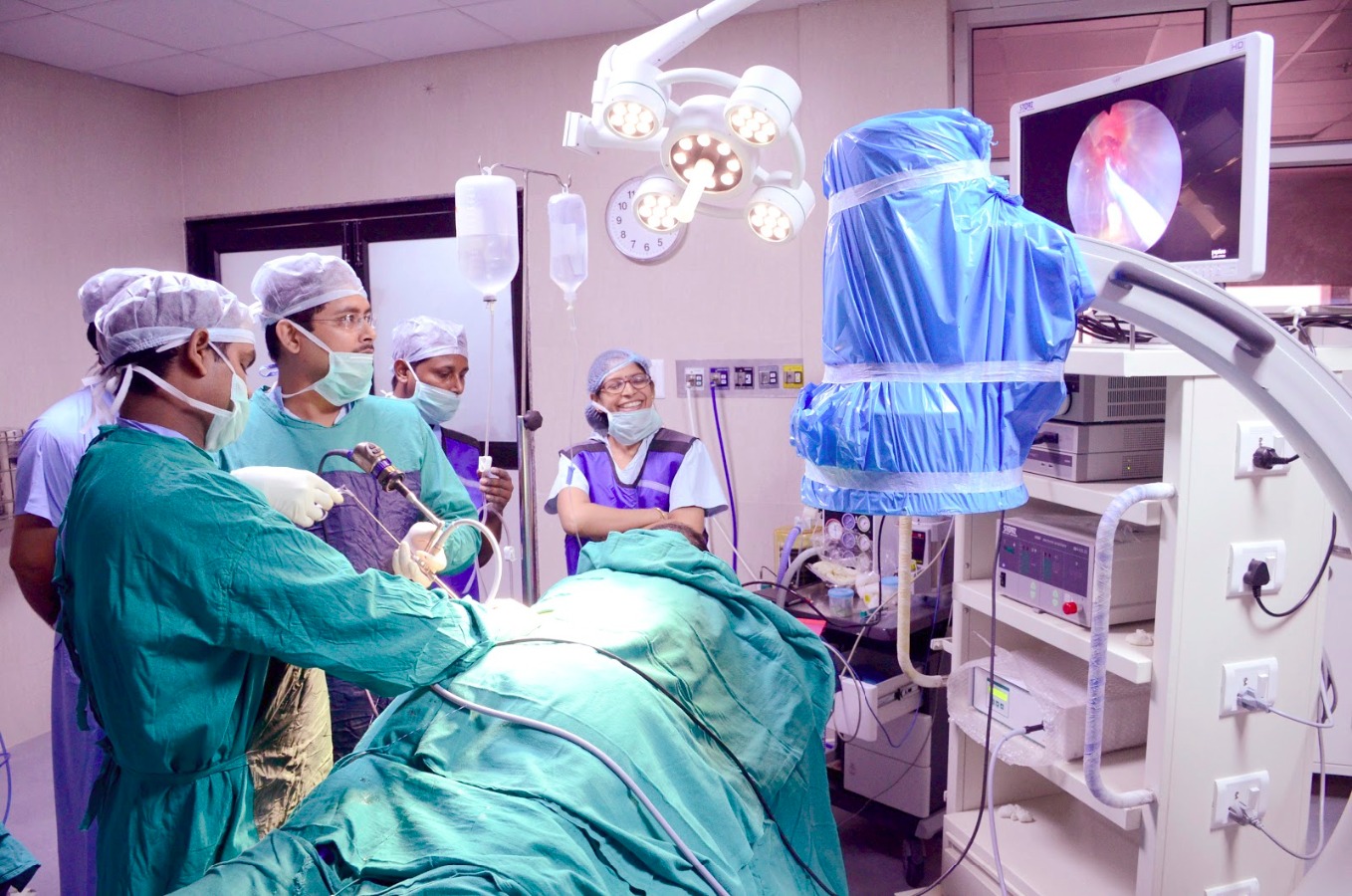 Precision Urology Hospital Image 9