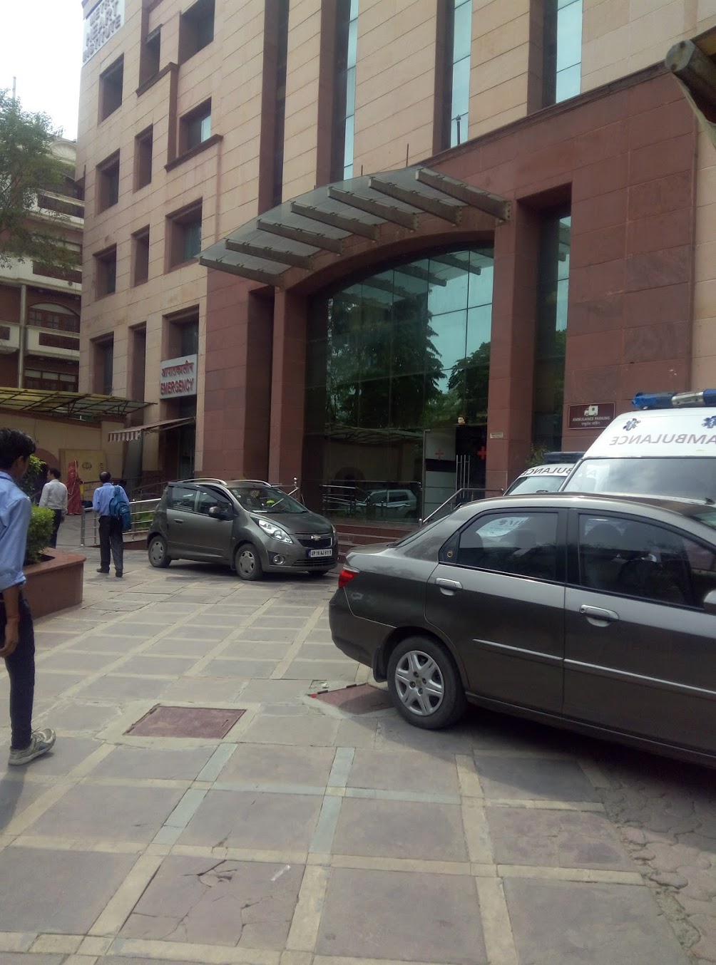 Metro Hospital & Cancer Institute Image 5