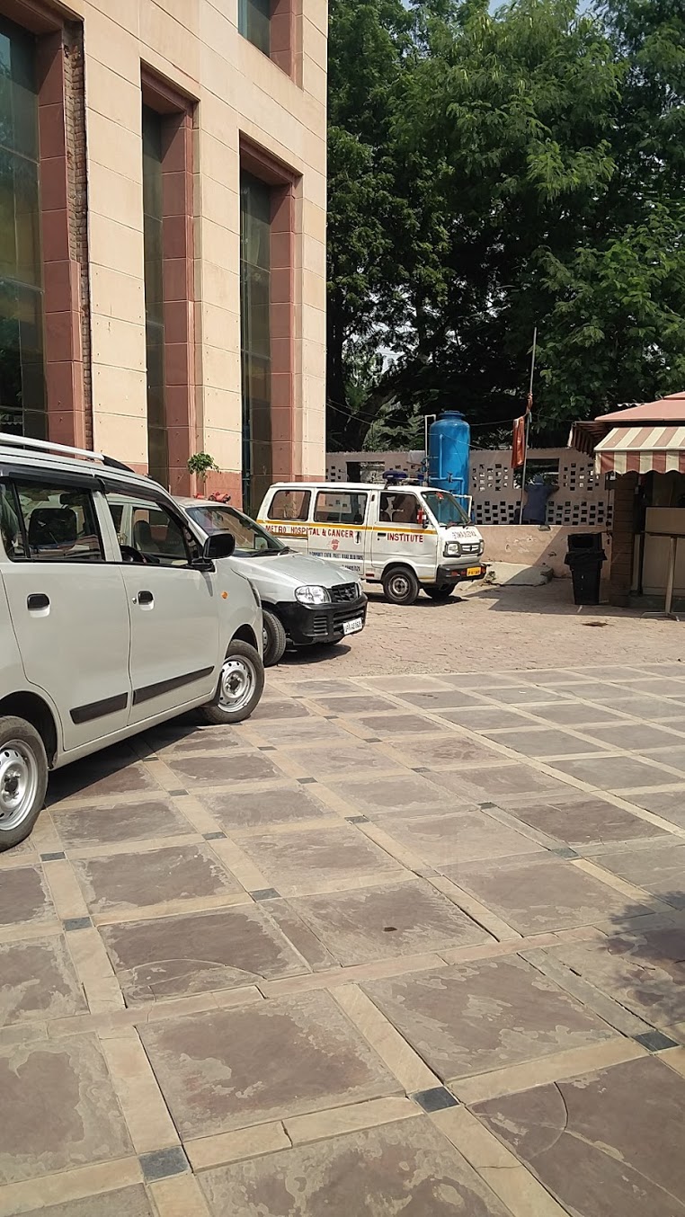 Metro Hospital & Cancer Institute Image 3
