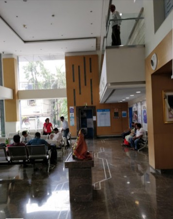 Dr Santosh Bangar's OPD at Global Hospital Image 3
