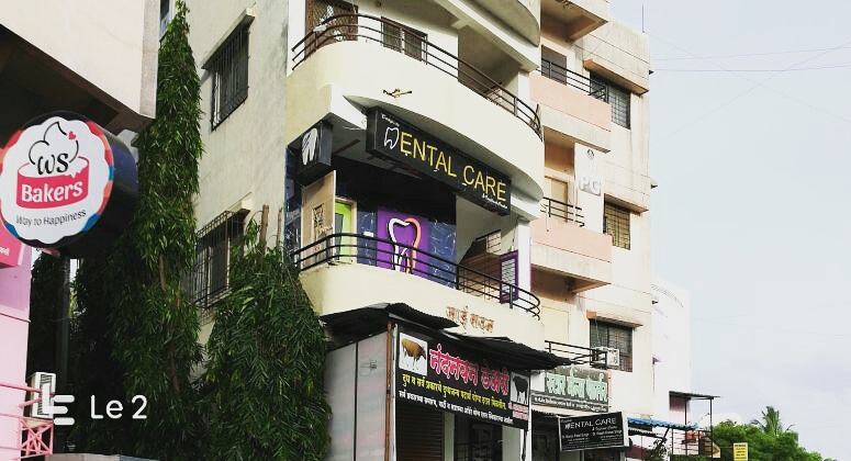 COMPLETE DENTAL CARE & IMPLANT CENTRE Image 9