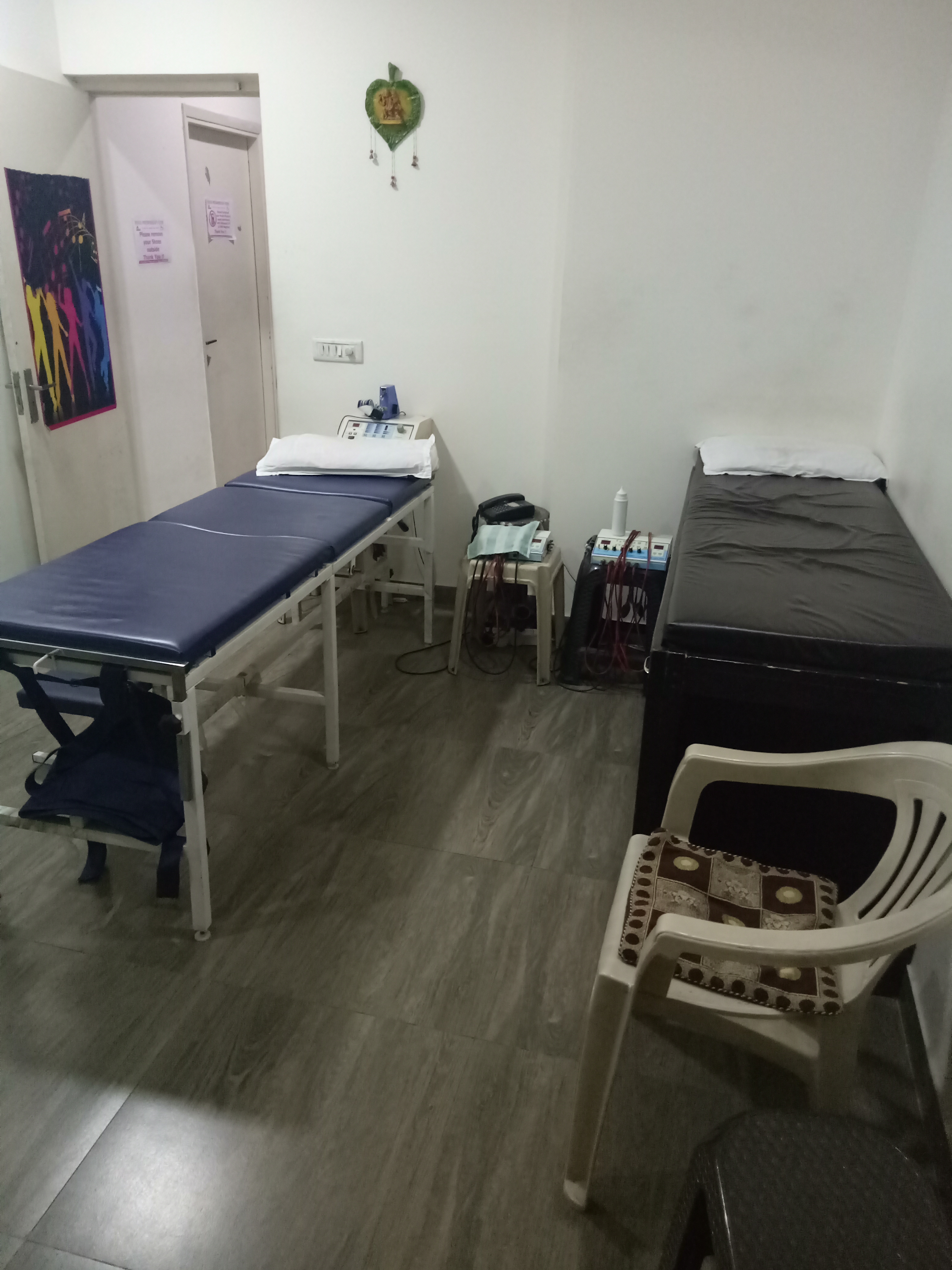 Bansal Physiotherapy Clinic Image 2