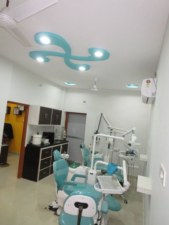 Dongarwar Dental Care Hospital Image 1