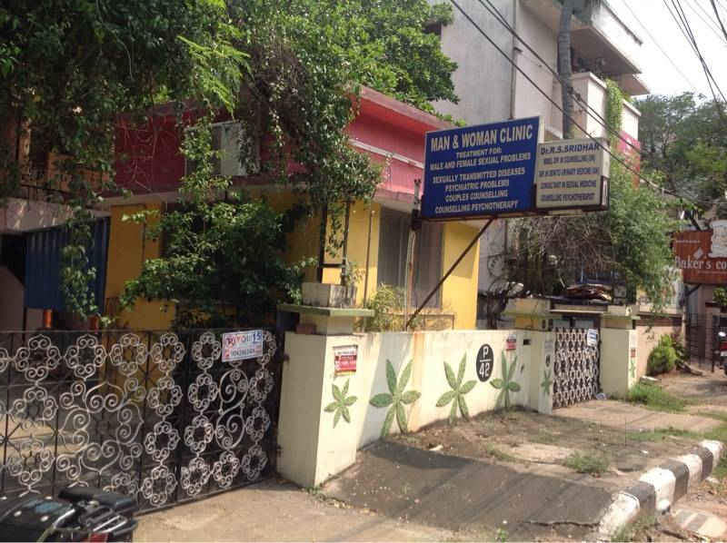 Man & Woman Clinic Image 2