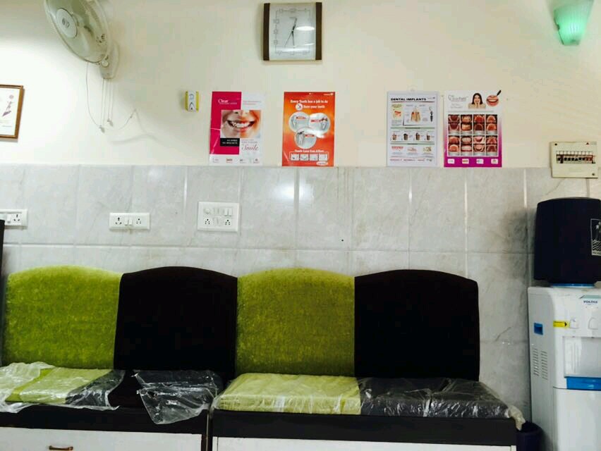 Dr. KPS Yadav's Dental World Multispeciality Clinic & Implant Center Image 1