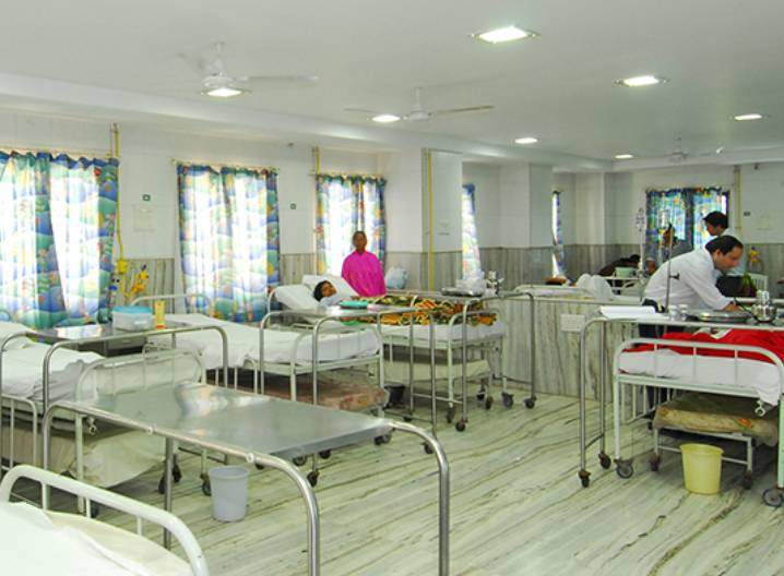 Poona Hospital & Research centre Image 1