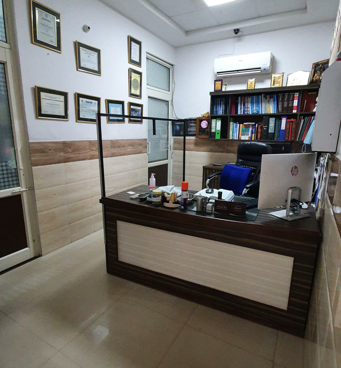 Sri Onkar EYE and ENT Care Centre Image 6