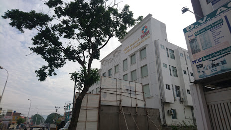 Kauvery hospital,salem Image 3