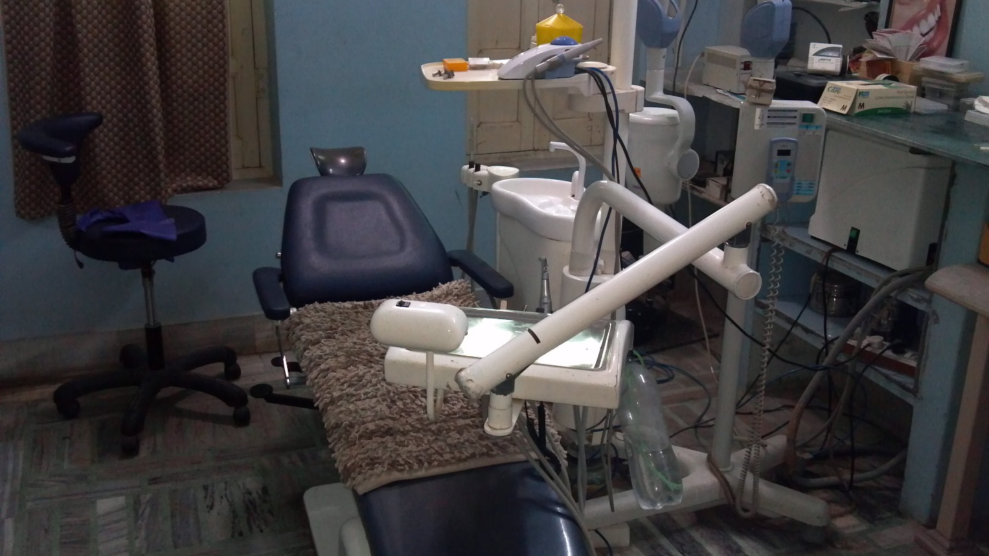 Mathur Dental Clinic Image 1