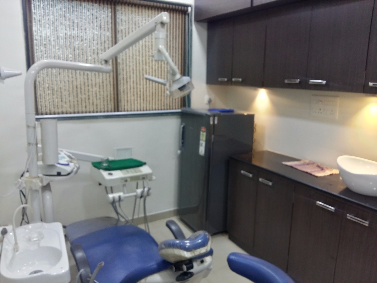 Dr. Marathe's Dental Clinic Image 7