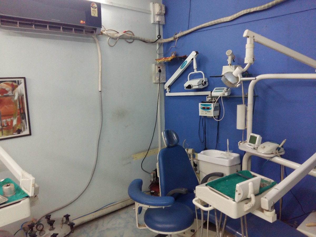 Dr. Marathe's Dental Clinic Image 1