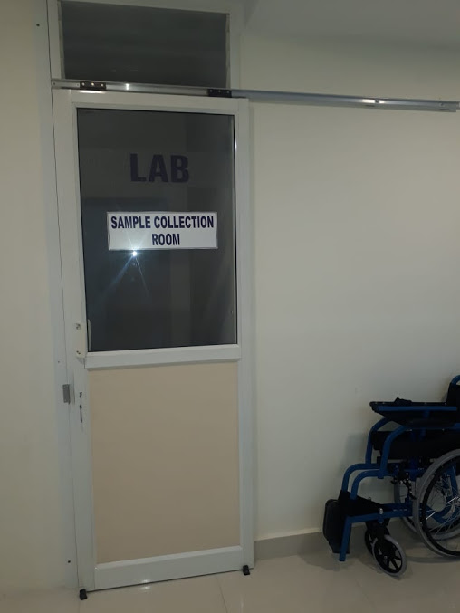 Universal Clinics Image 4