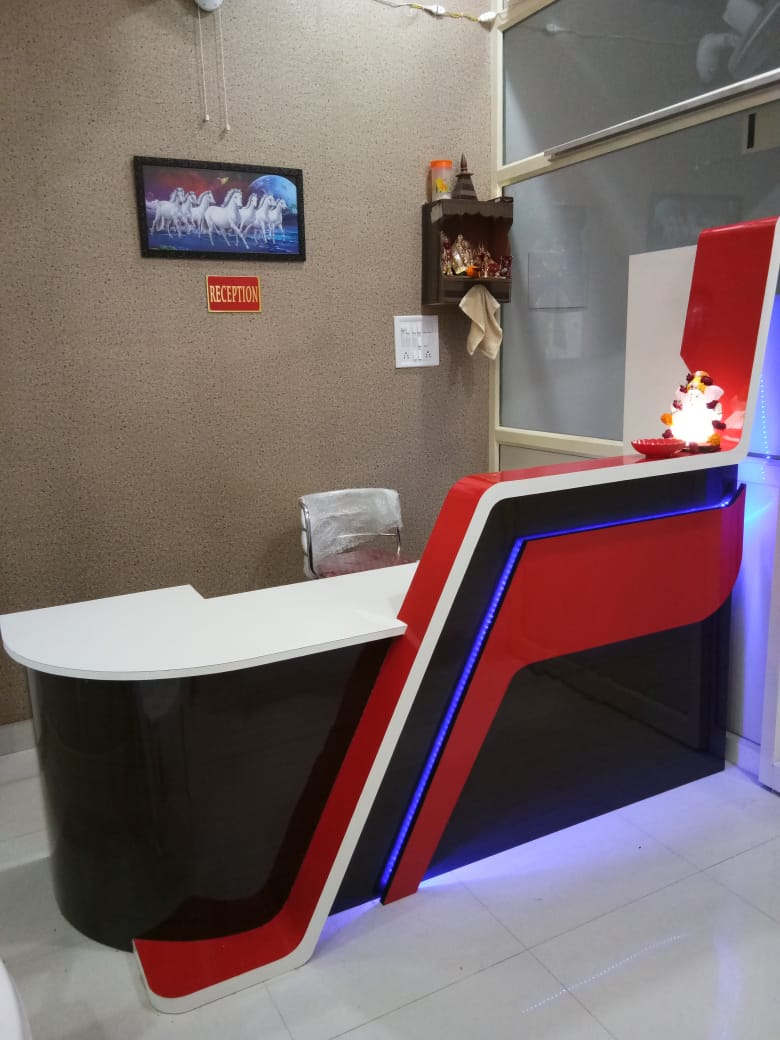 PARIHAR MULTISPECIALITY DENTAL CLINIC & IMPLANT CENTRE Image 4