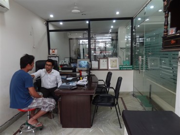 Dr. Dhawan's Medicentre Image 6