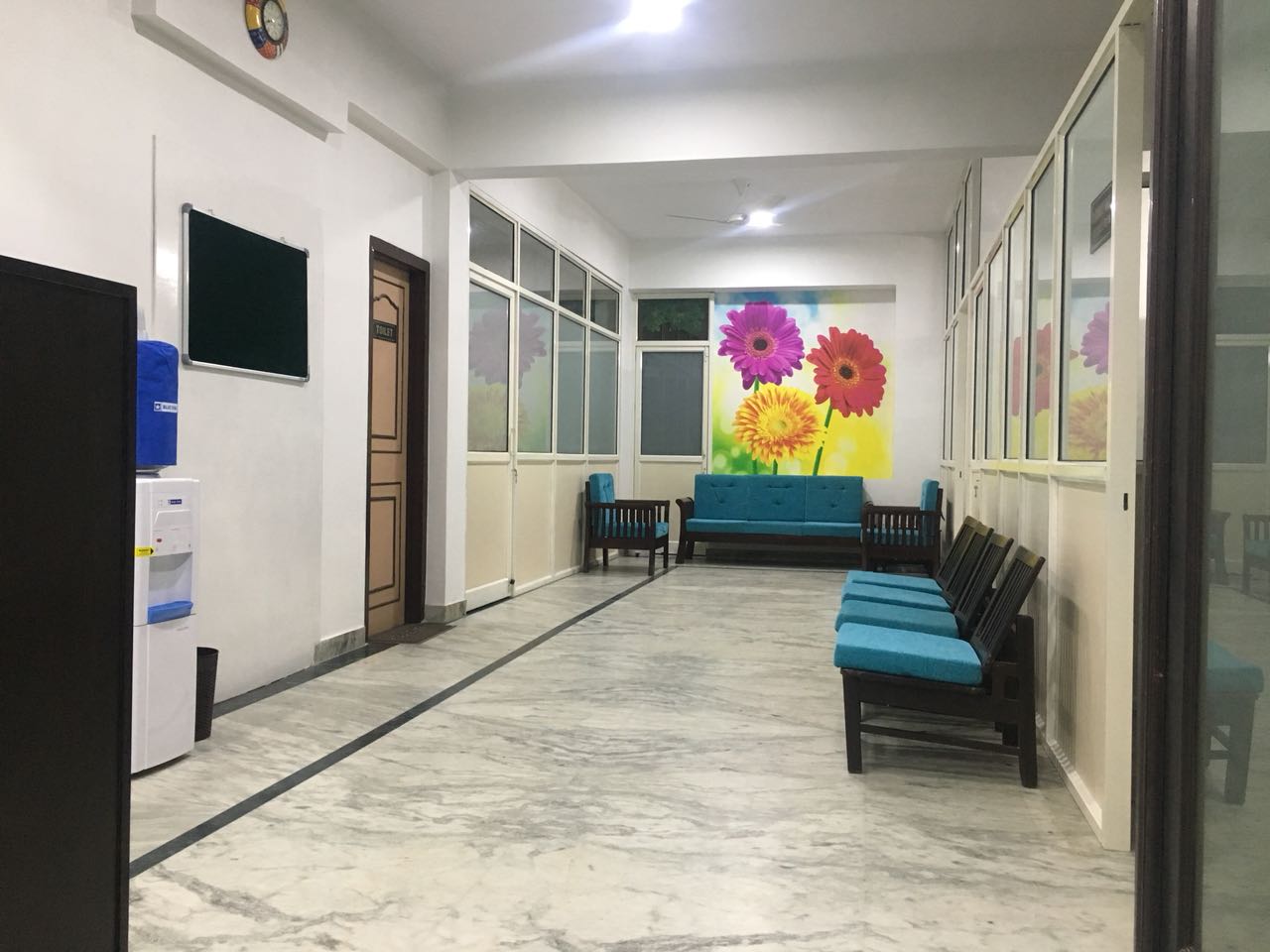 WOMEN & HEART CLINIC Image 2