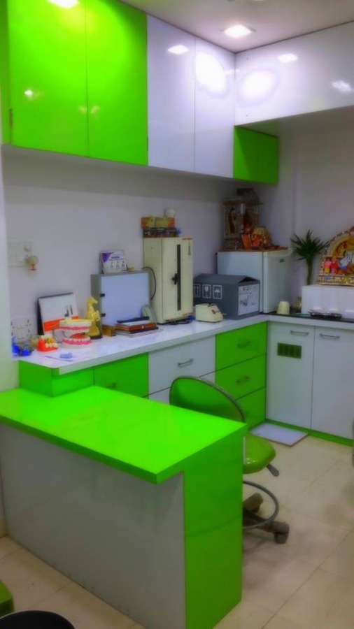 DR PRATIK'S DENTAL CLINIC Image 3