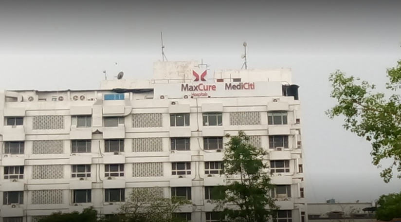 Maxcure Hospitals Image 2