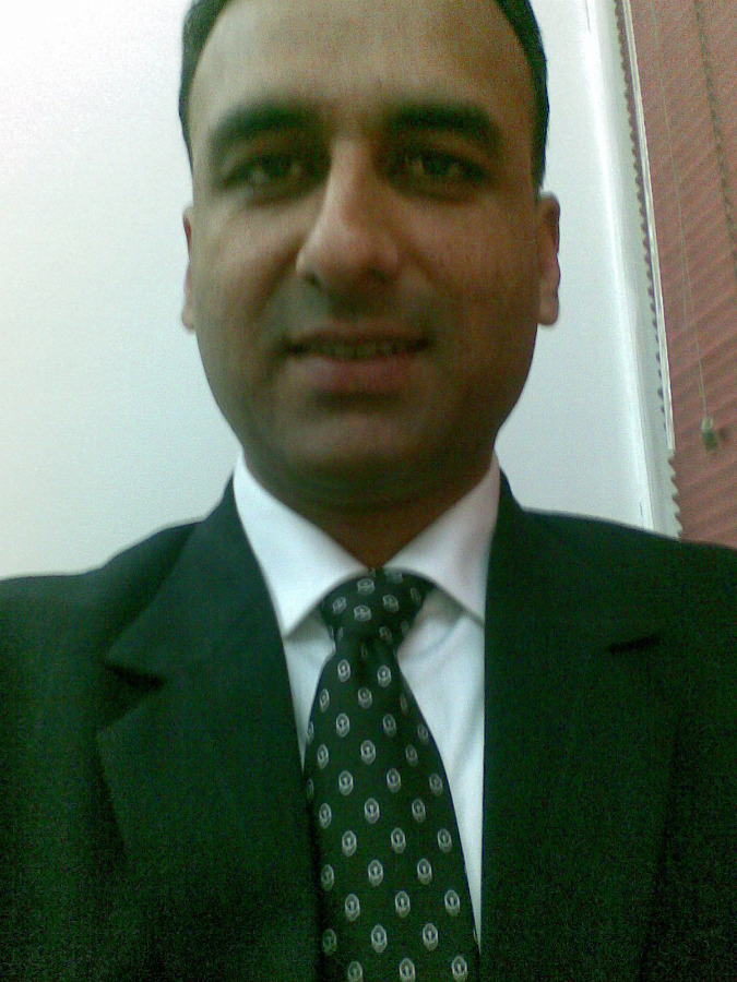 parhar dental clinic Image 1