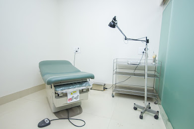 Apollo Clinic Newtown Image 1