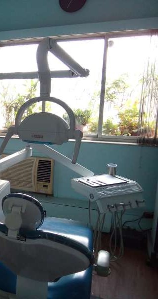 Mirchandani & Malhotra's Dental World Image 3