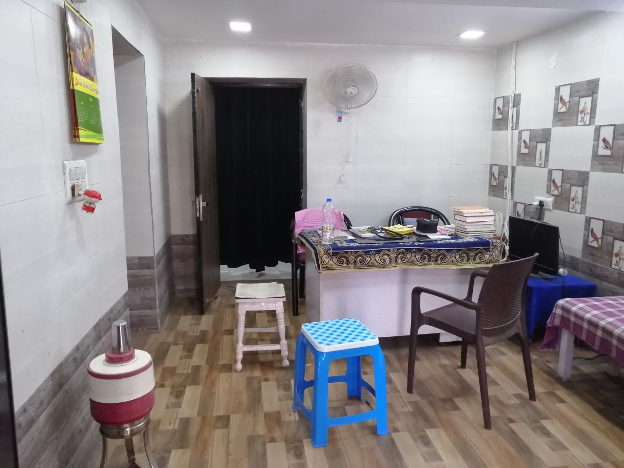 Prakash Clinic Image 1