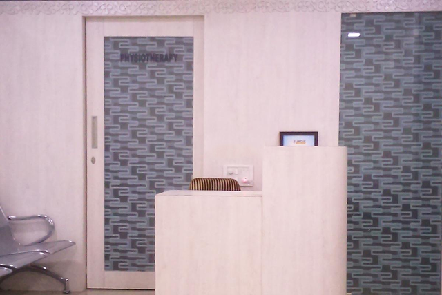 Shoulder and Knee Clinic Image 3