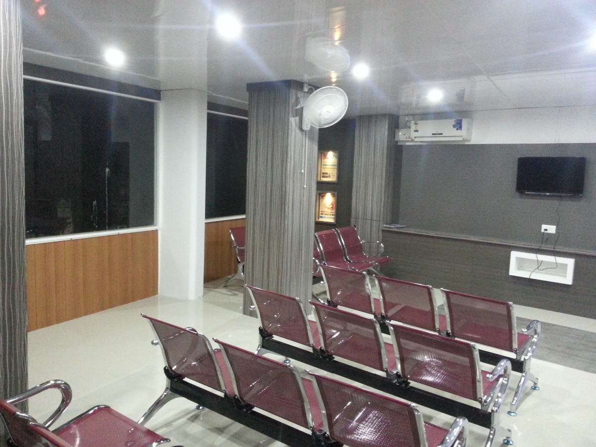Karuna Dental Clinic Image 5