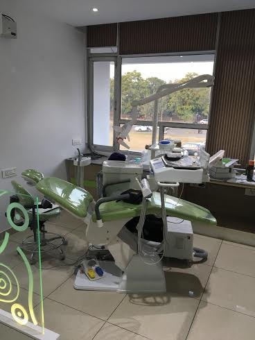 Miglani Dental Clinic & Implant Centre Image 1