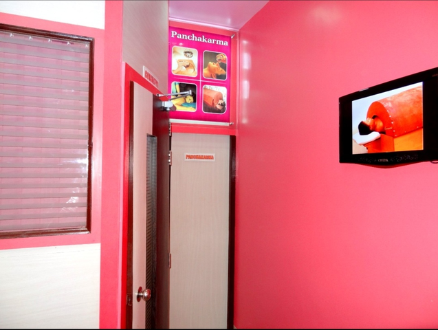 Ayuspand Ayurvedic Clinic & Panchakarma Center Image 7