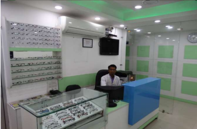 Eye 4 U Clinic Image 4