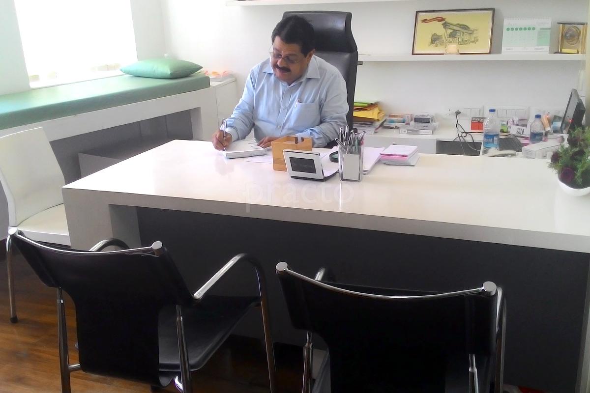 Yogiraj Centre for Dermatology and Cosmetology Image 2