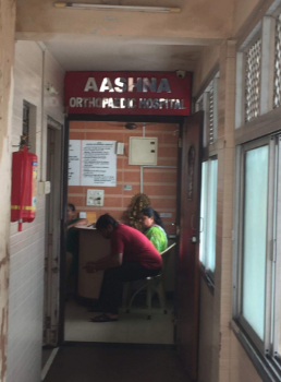 Aashna Orthopaedic Clinic Image 1