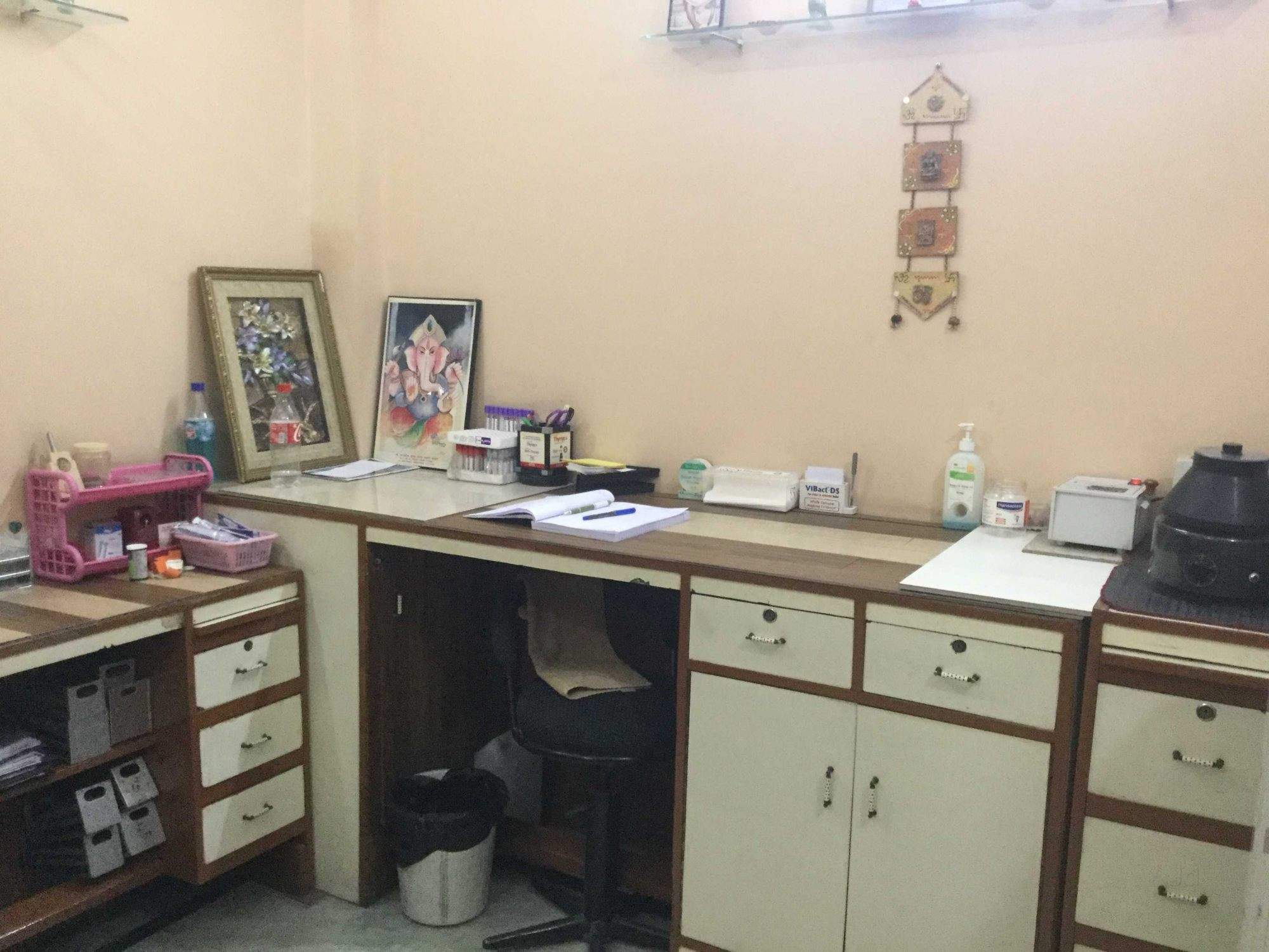 Brij Hormone Lab & Thyroid Centre Image 4