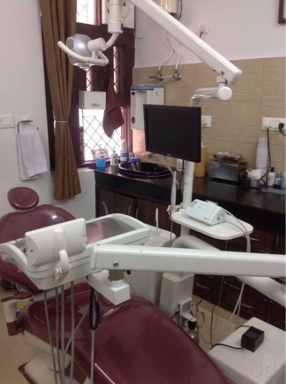 Dr.Rawal Dental Centre Image 5