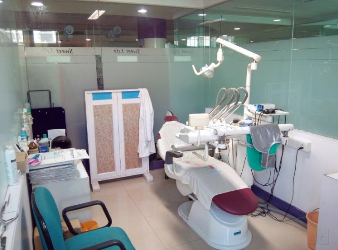 Dr. Hazarika's Gentle Dental Care, Guwahati Image 4