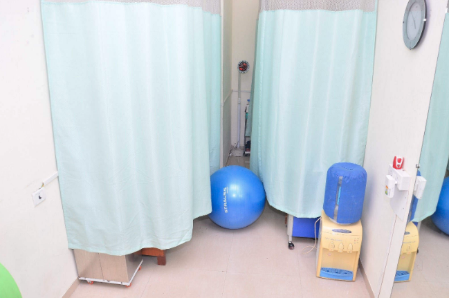 Dr. Sahil Advanced Physiotherapy & Rehab Centre Image 4