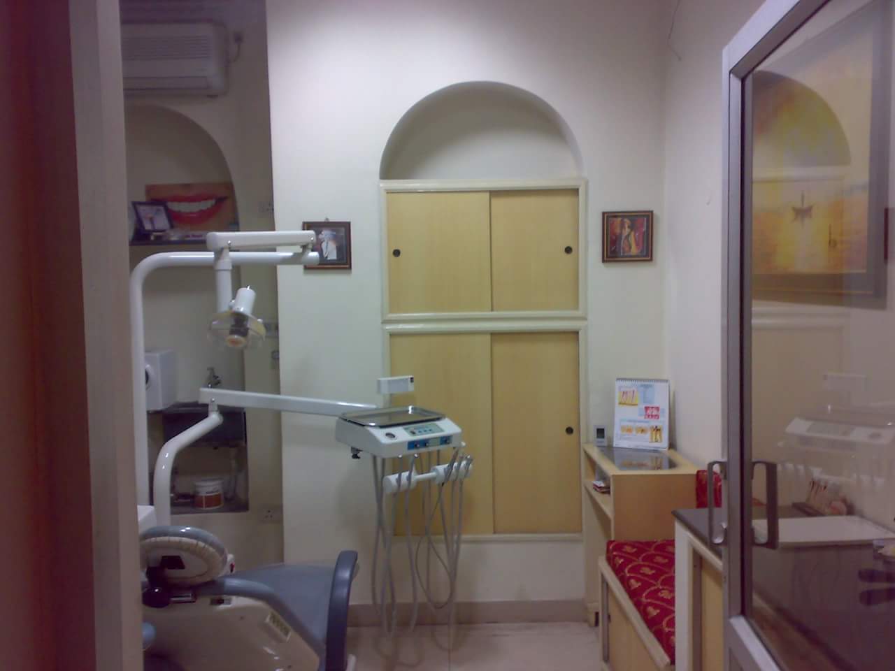 Chanda Dental Clinic Image 3