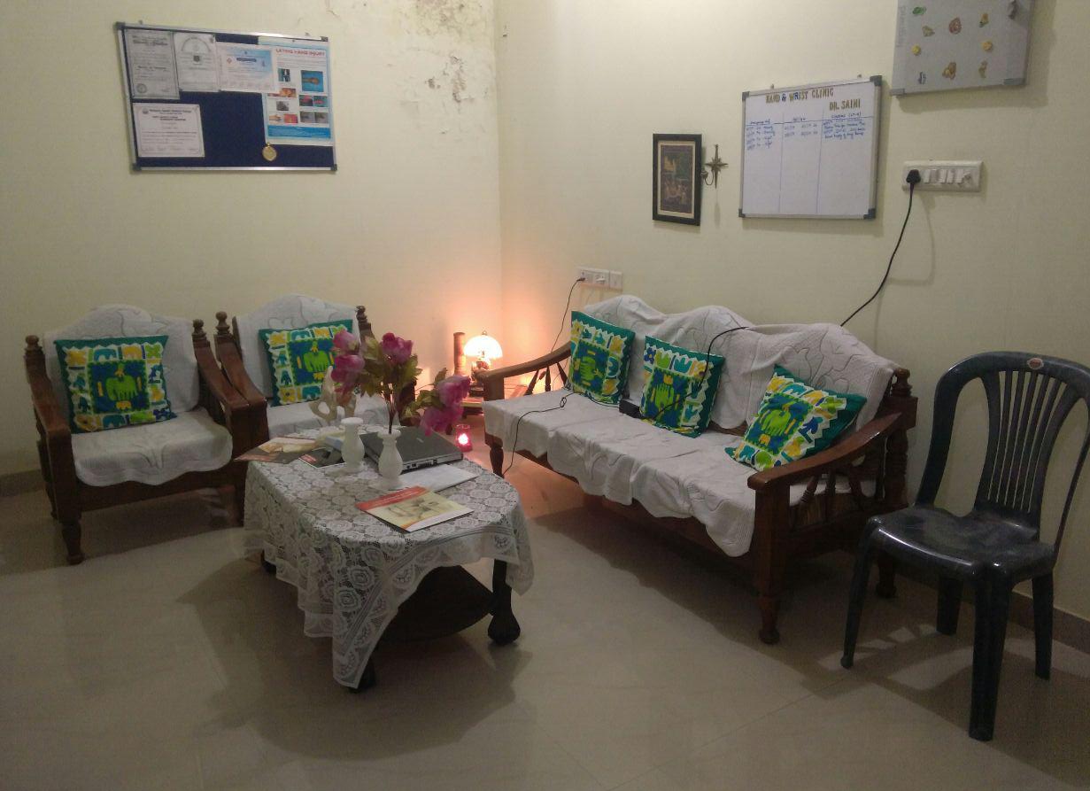 Hand And Wrist Clinic Image 2