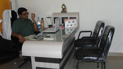 Endo-Max Dental And Implant Clinic Image 2