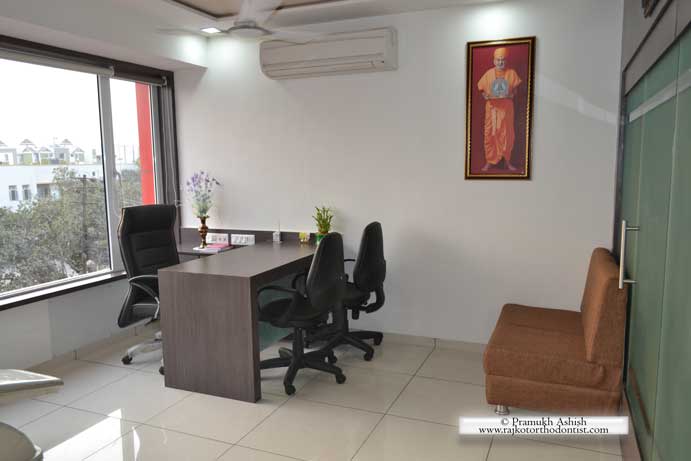 Pramukh Ashish Orthodontic Clinic Image 2