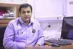 Hi, <br/><br/>I am Dr. Nikhil Modi, Pulmonologist. Today I will talk about smoking and breathing-...