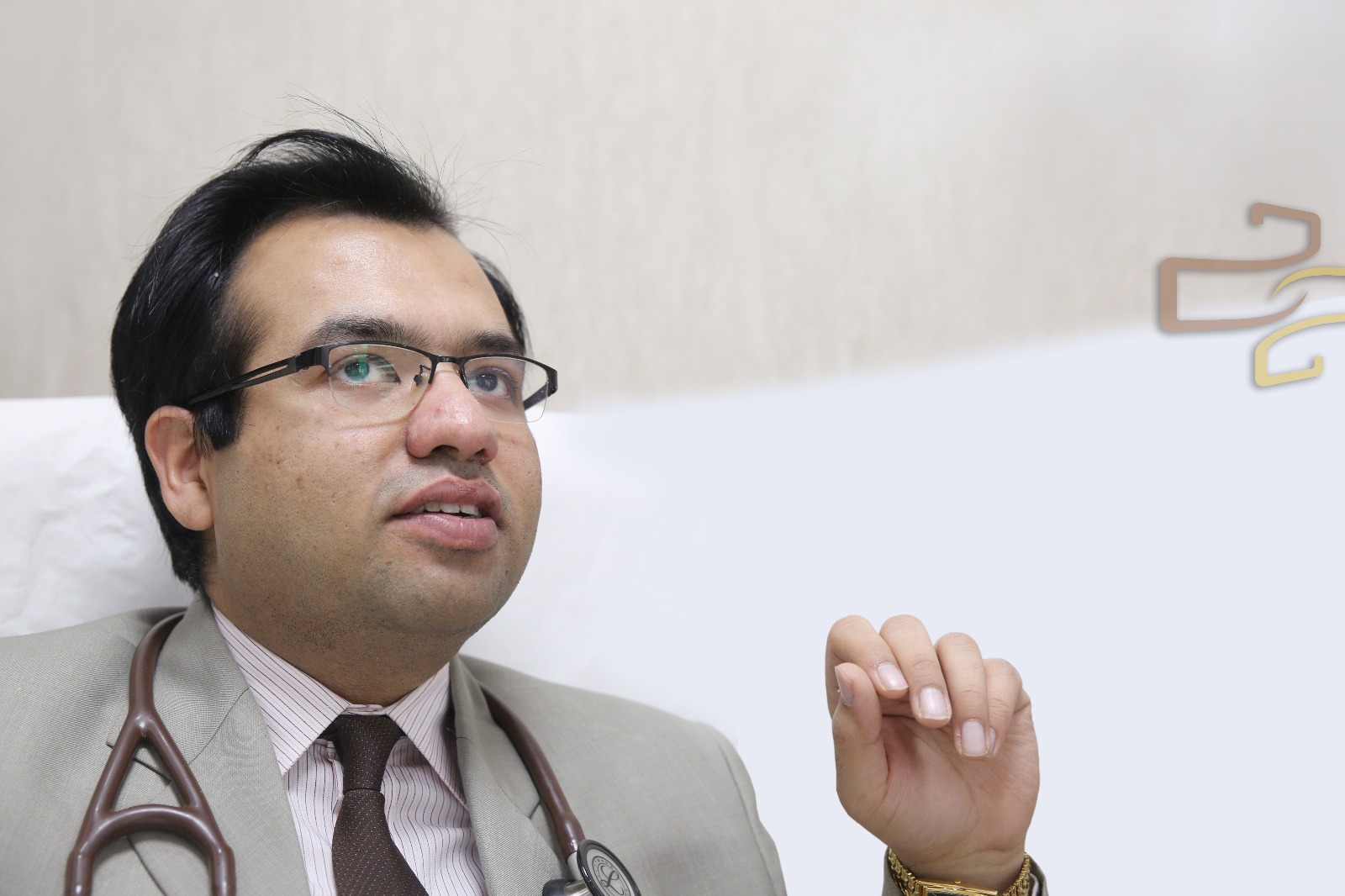 Dr. Abhinav Agarwal - Internal Medicine Specialist, Ghaziabad