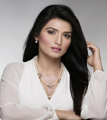 Dr Monisha Kapoor Best Cosmetic Plastic Surgeon Book Instant Appointment There is nothing more appealing and attractive than a flawless and perfect looking face. dr monisha kapoor best cosmetic