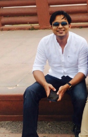 Dr.KshitijDwivedi - Dentist, raipur